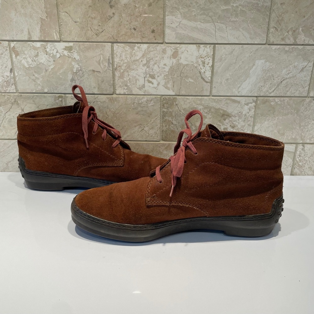 Tods Mens Gommino Desert Suede Brown Chukka Boots Vibram Sole 39.5 EU 6.5 US